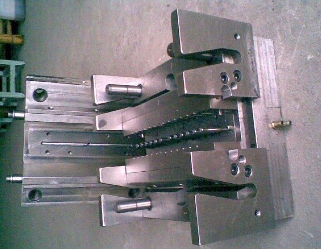 深圳模具廠,什么是注塑模具？